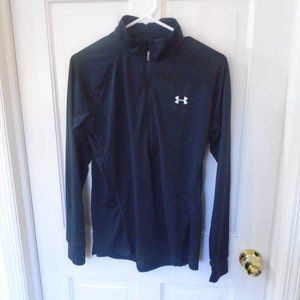 Girl's Black Under Armour Long Sleeve Top Size M